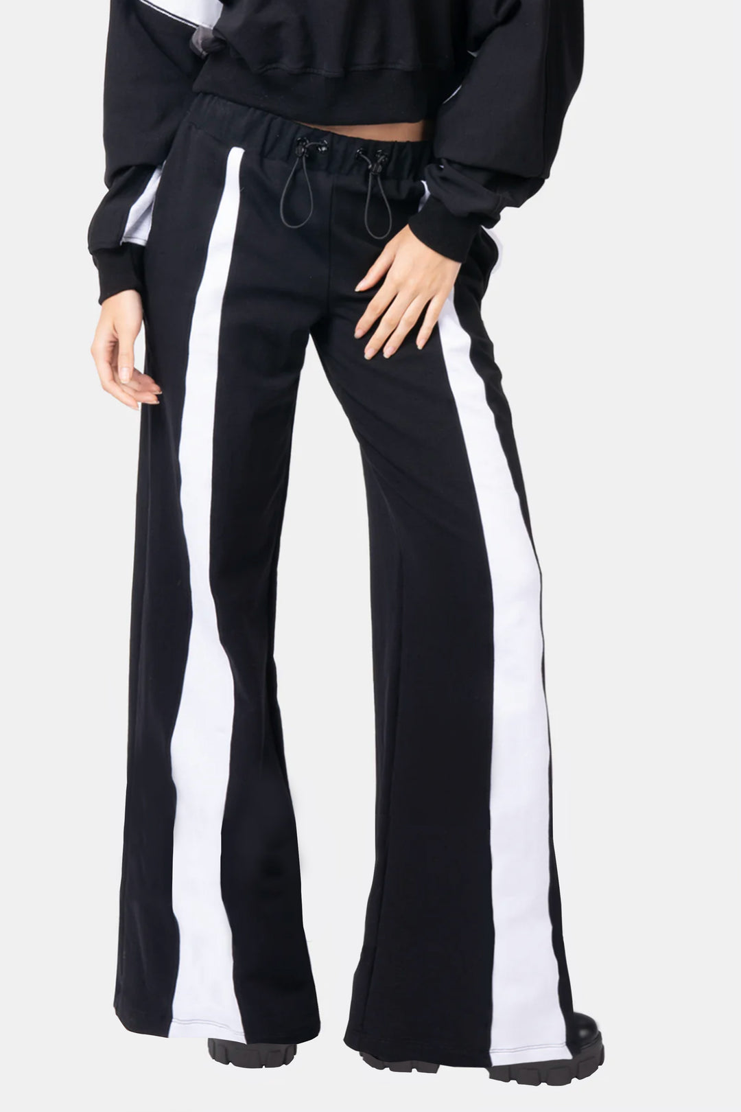 Radiate Positivity Straight Leg Sweats